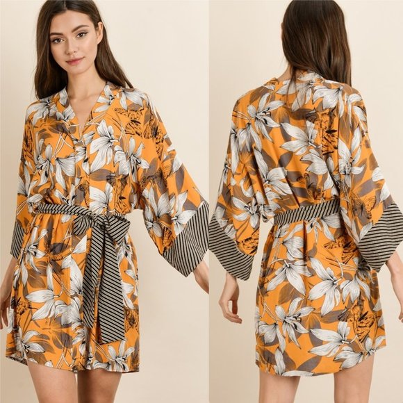 MODA ME COUTURE Dresses & Skirts - JASMINE Floral Kimono Mini Dress